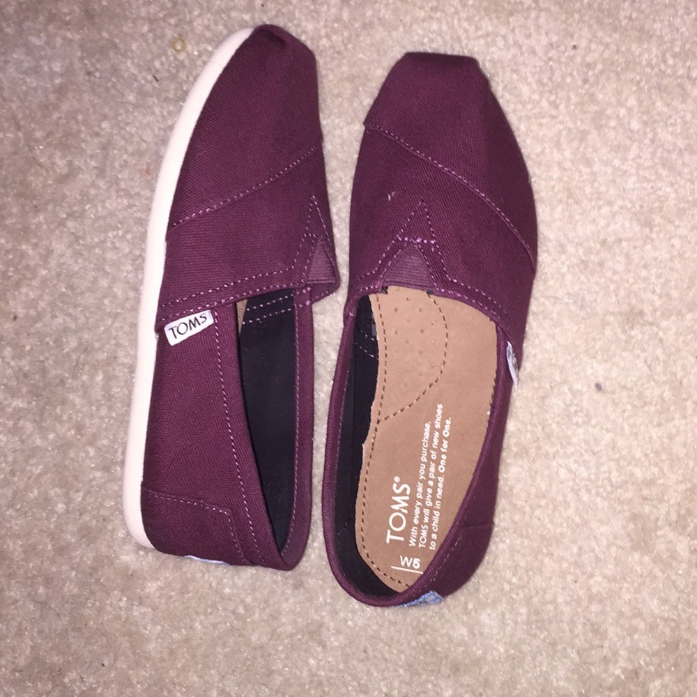 toms